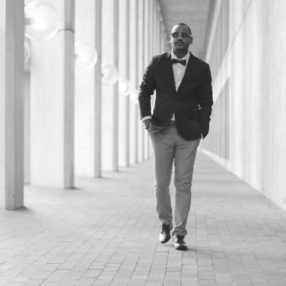 Meet your Posher, Cortez - Picture 1 of 1